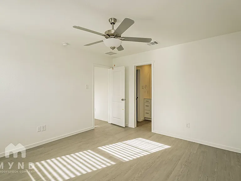 30 West Luxury Rental Homes — Photo 147