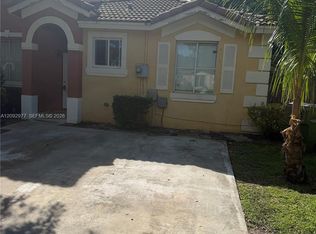 Mowry Villas, Homestead, FL 33030