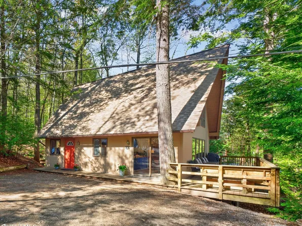 55 Lakeview Drive, Adirondack, NY 12808