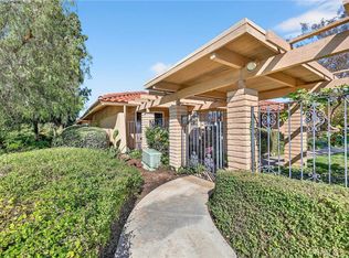 959 W Pine St #33, Upland, CA