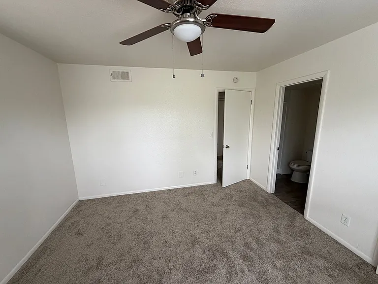 Shadowbrook Apartments-Scenic Living in Sedona — Photo 81