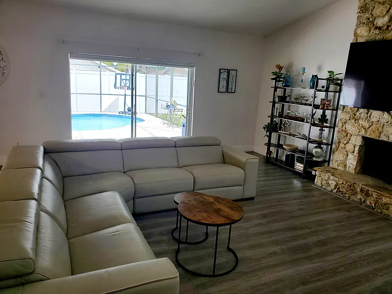 8349 Granada Blvd — Photo 9