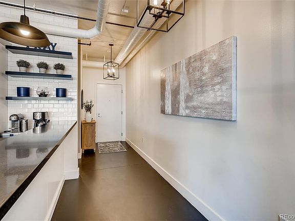 5th image of 2100 16th St Unit 508