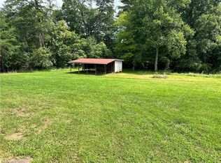 3948 State Highway 772, Walnut Cove, NC 27052