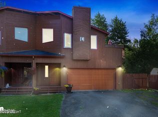 8036 Rosebud Cir, Anchorage, AK 99502