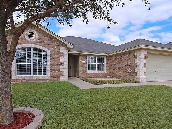 2nd image of 3801 Republic Of Texas Dr