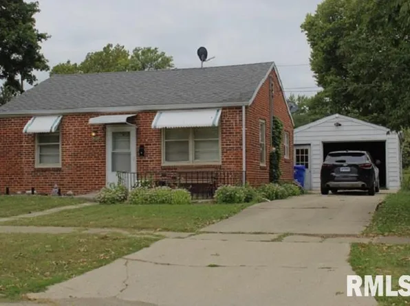 620 E Division St, Kewanee, IL 61443