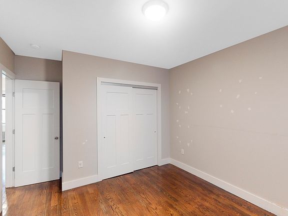 5th image of 2031 Bedford Ave APT 1L