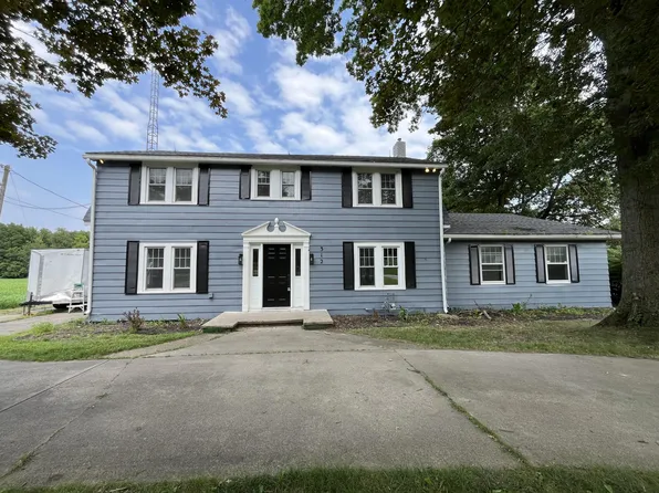312 Bristol Ave, Middlebury, IN 46540