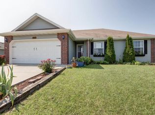 708 W Lexington Cir, Clever, MO 65631