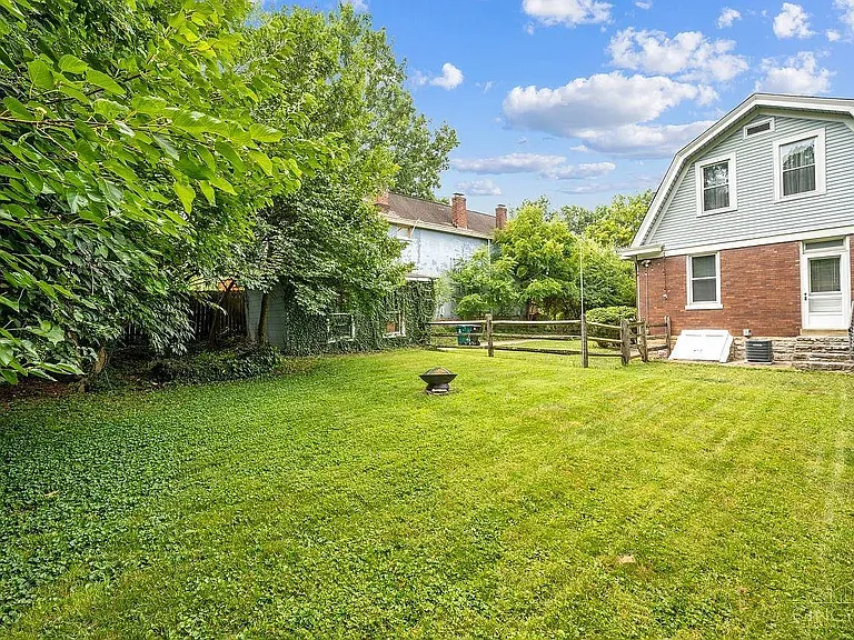 2964 Deckebach Ave — Photo 27