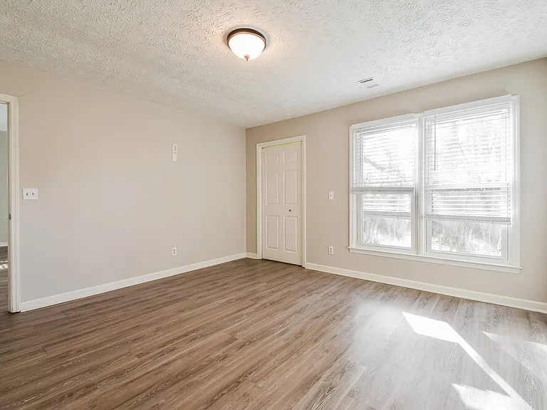 4805 Shallow Farm Dr — Photo 12