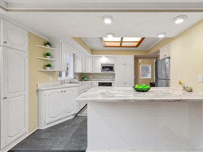 605 10th Ave NW, Austin, MN, 55912