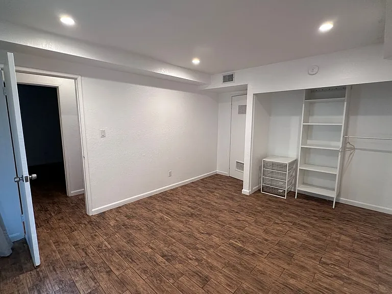 2503 E 21st St #108 — Photo 23