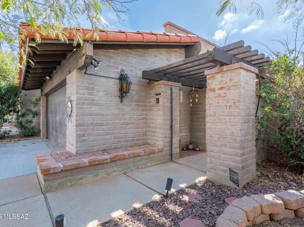 8597 N Via Tioga, Tucson, AZ 85704
