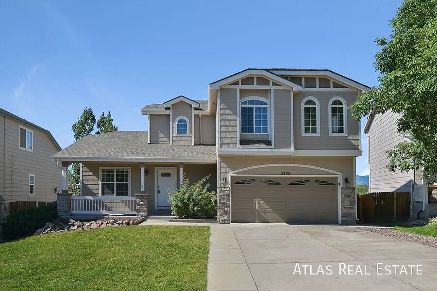 3340 Cowhand Dr