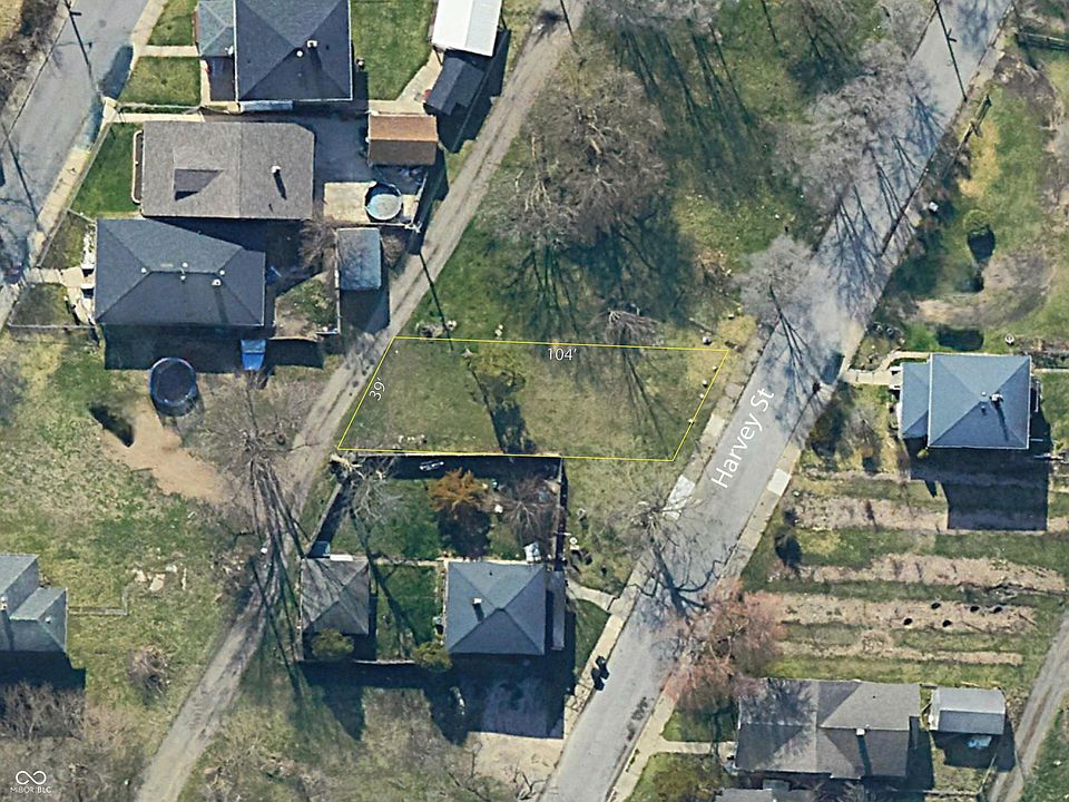 1st image of 1126 Harvey St