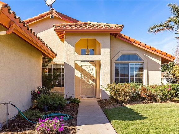 2nd image of 185 Pacific Dunes Way