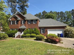 3205 E Baywood Ln, Greenville, NC 27834