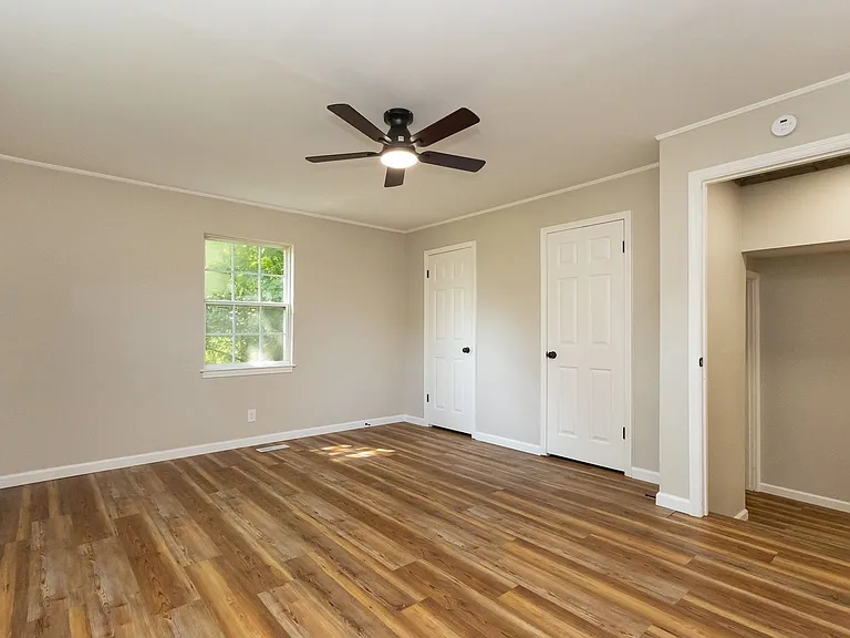 125 Anderson Rd — Photo 16