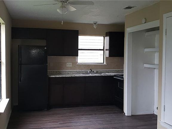 2nd image of 8307 Garcreek Cir APT B