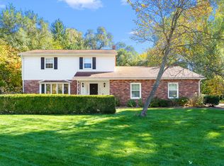 6725 Pleasantview Dr, Portage, MI 49024