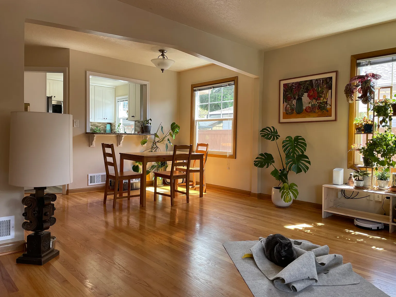 NE 57th Ave, Portland — Photo 3