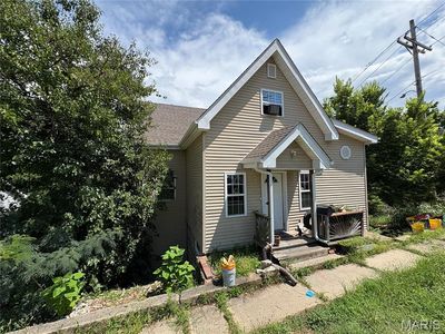 123 E 2nd St, De Soto, MO, 63020