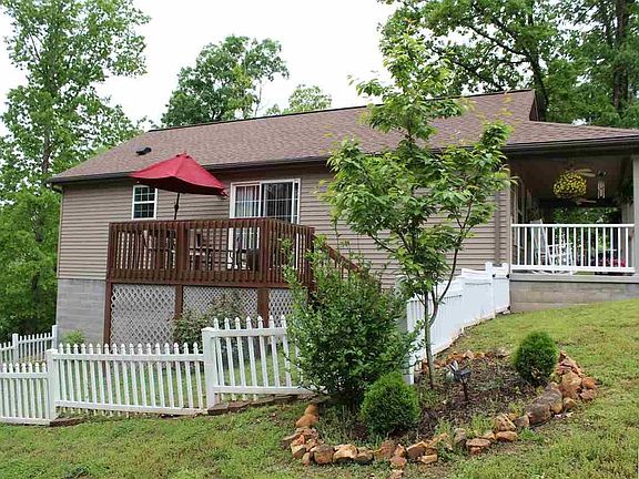 5th image of 55 Jenifer Ln