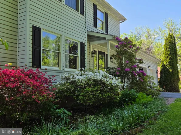 212 New Ave, Reisterstown, MD 21136