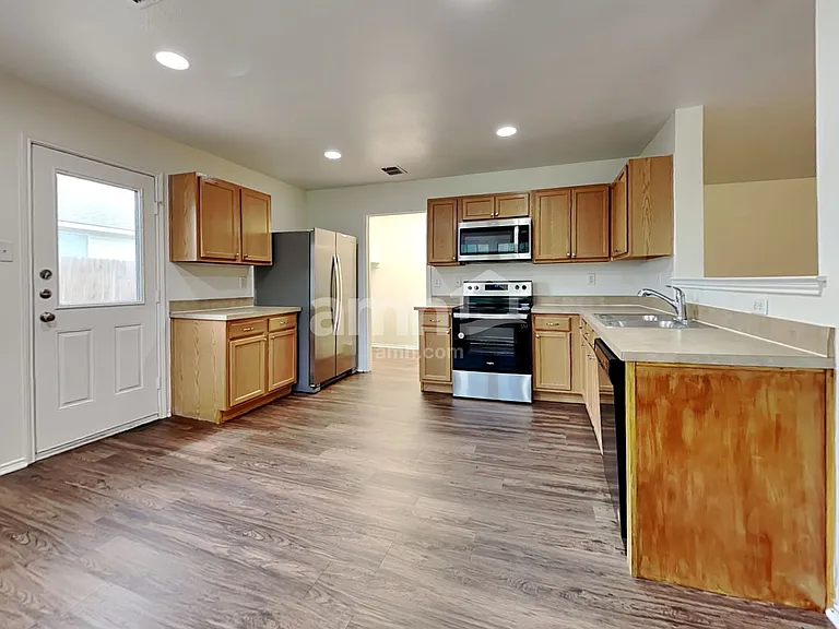 10328 Roosevelt Gap Ct — Photo 3