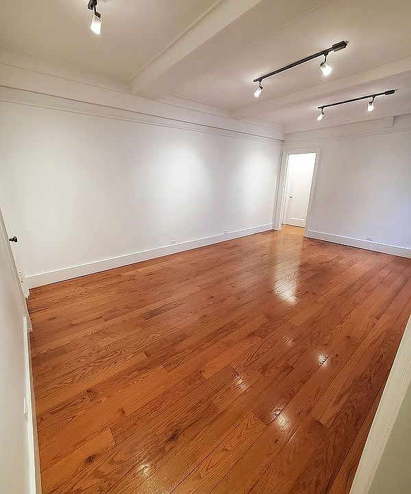 1st image of 120 W 58th St APT 9B