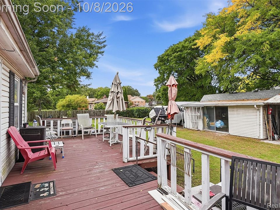 32700 Schoolcraft Rd, photo 10