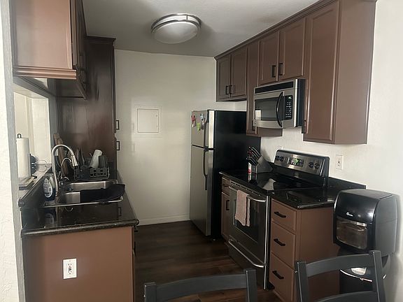 5th image of 1345 Cabrillo Park Dr APT P-5
