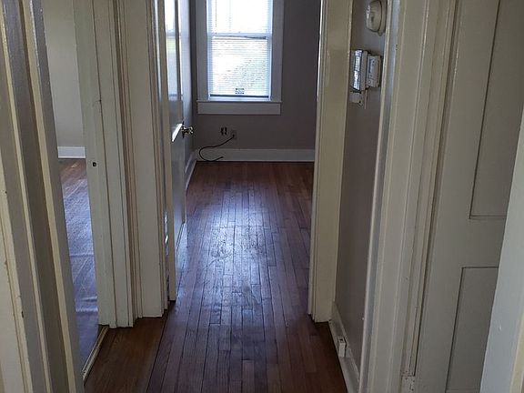 4th image of 602 N McGuire Ave