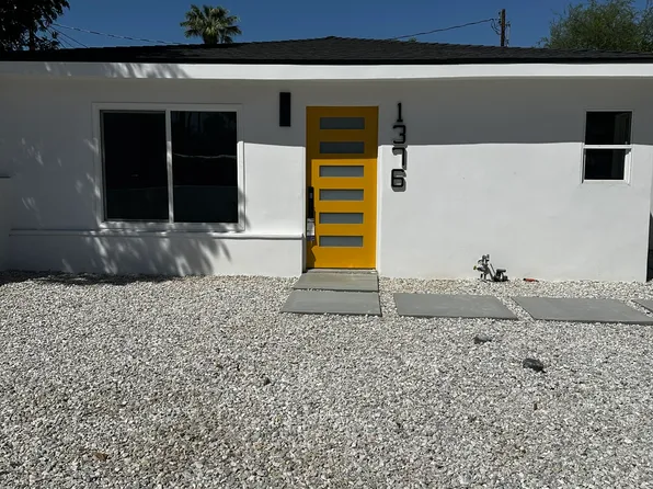 1372 E Camino Primrose, Palm Springs, CA