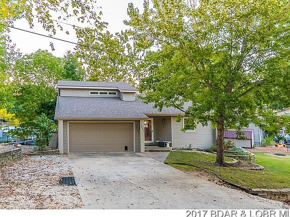 3rd image of 1557 Bluff Dr