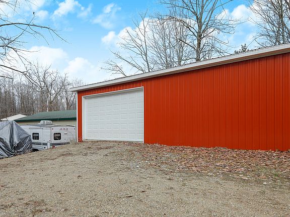 3rd image of 5433 Birch Haven Dr