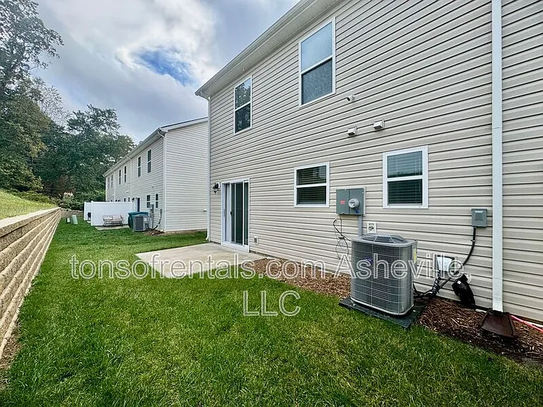 6 Chambers Garden Dr — Photo 19