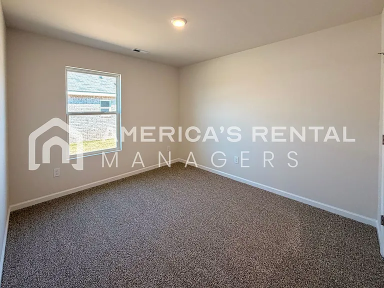 113 Jonboy Ave — Photo 12