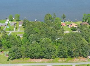 126 Tuscarora Trl, Hertford, NC 27944