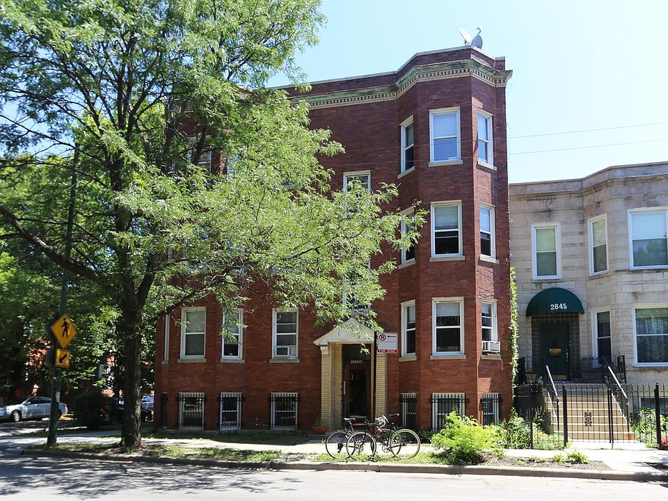 1st image of 2647 N Sacramento Ave #4