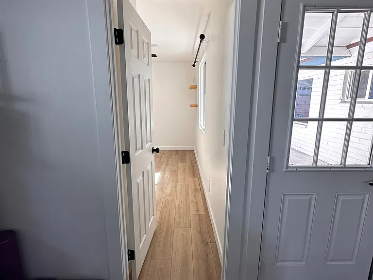 3102 E McKinley St — Photo 1