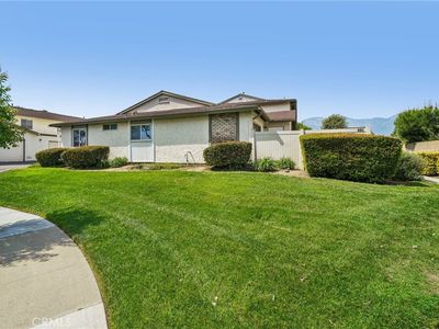 551 E D St, Upland, CA, 91786