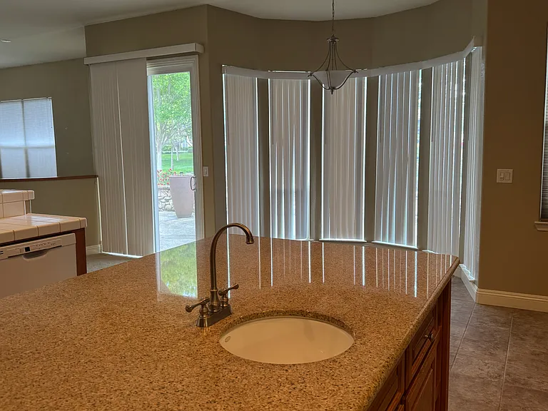 Pasatiempo Cir — Photo 3