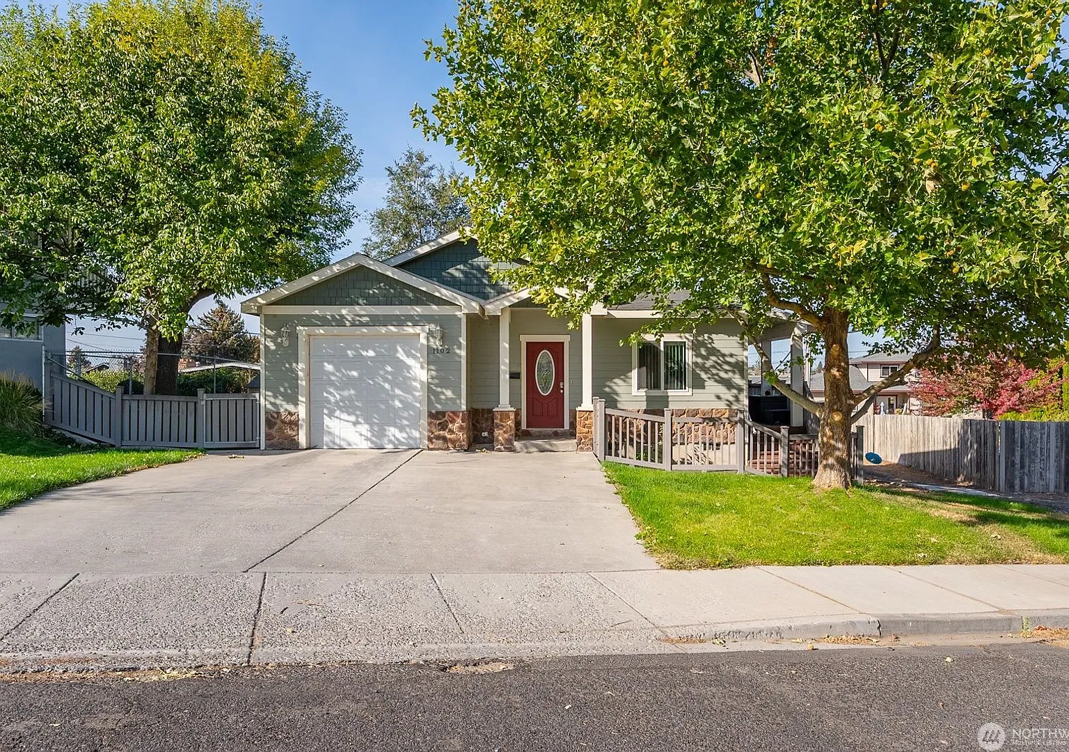 3 Bed 2 Bath one story home — Photo 1