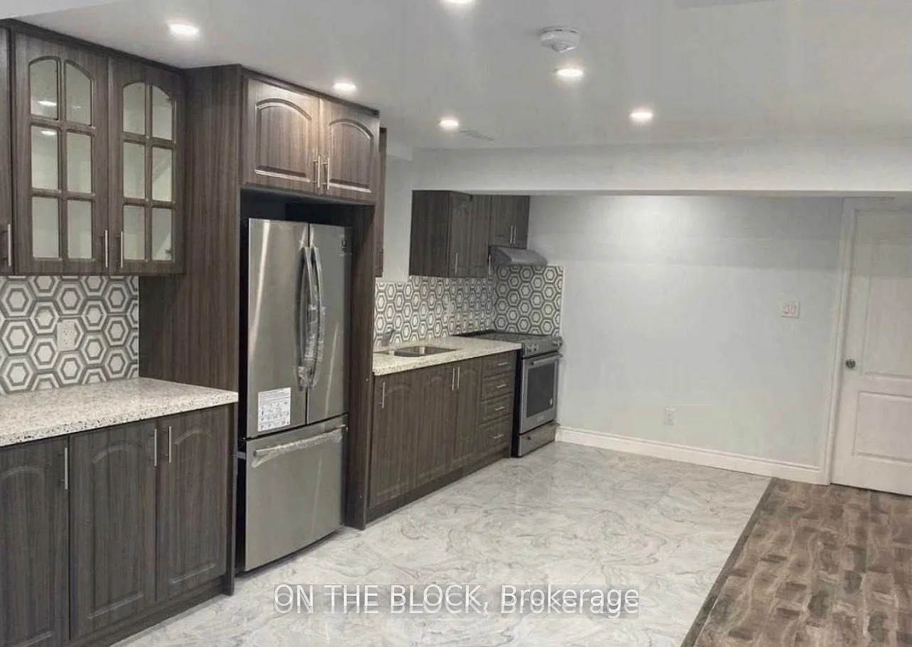 2 bed, $2,200 — Photo 4