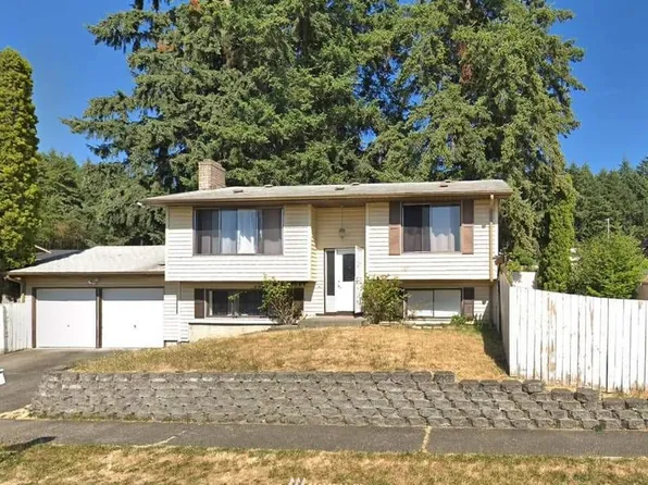5617 E Swan Creek Dr, Tacoma, WA 98404