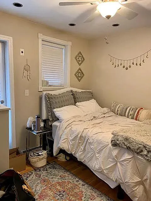 2 bed, 1000 sqft, $3,500 — Photo 2