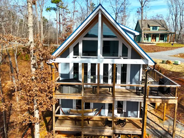 84 Ridge Line Trl, Ellijay, GA 30540